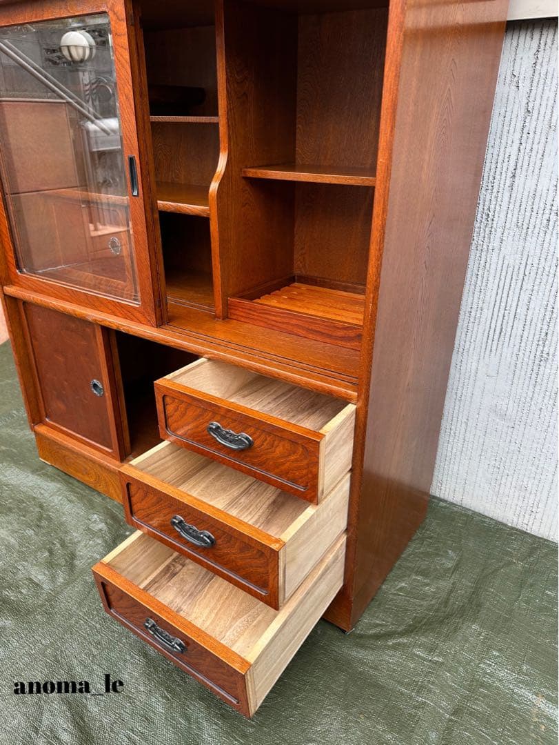 【茶箪笥】国産　木製　違い棚　引き戸　収納棚　水屋箪笥　和家具◎