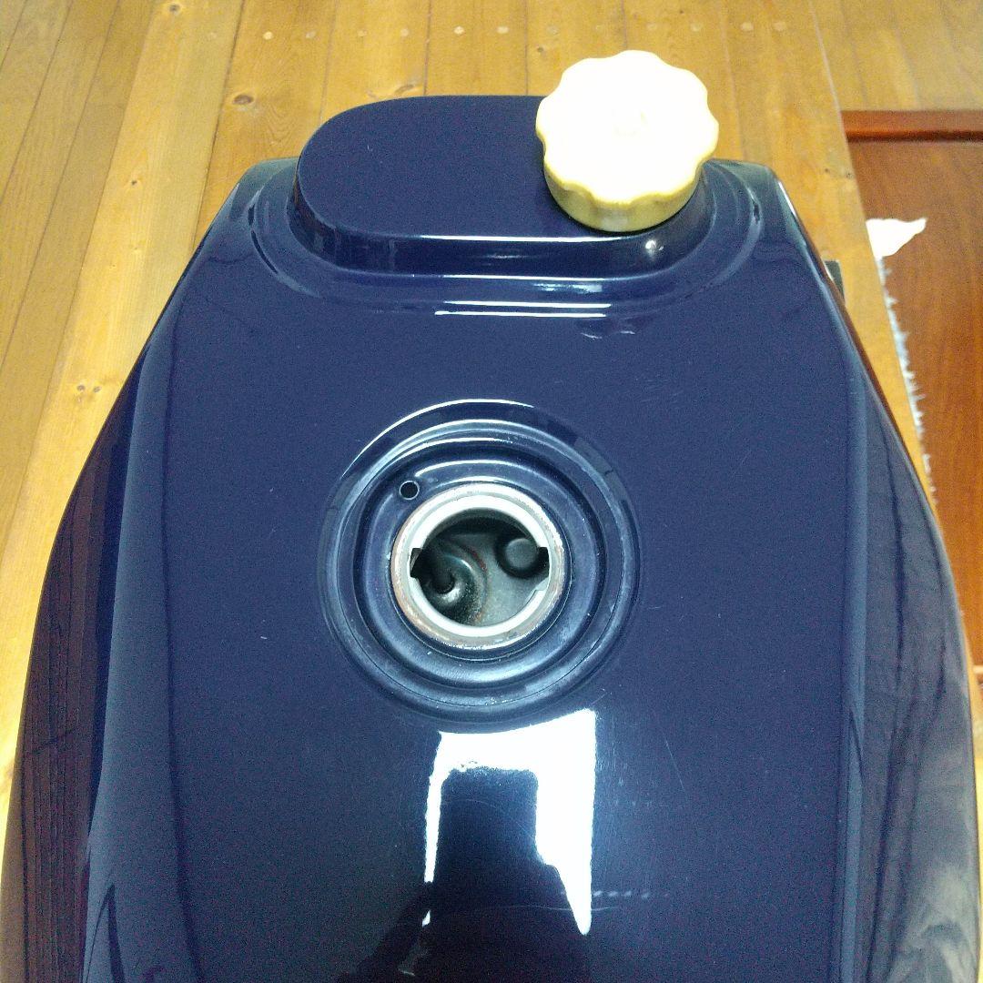 GSX R400 (GK71B ) ガソリンタンク