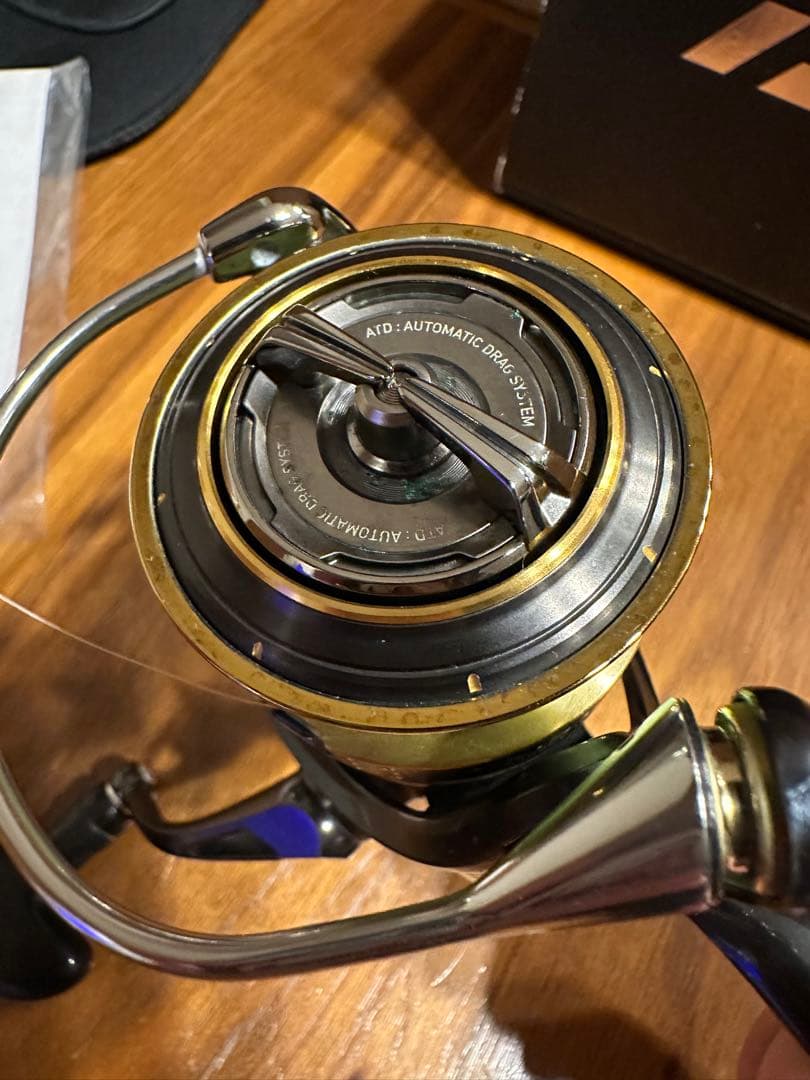 ダイワ 15イグジスト 2508PE DAIWA EXIST スピニングリール