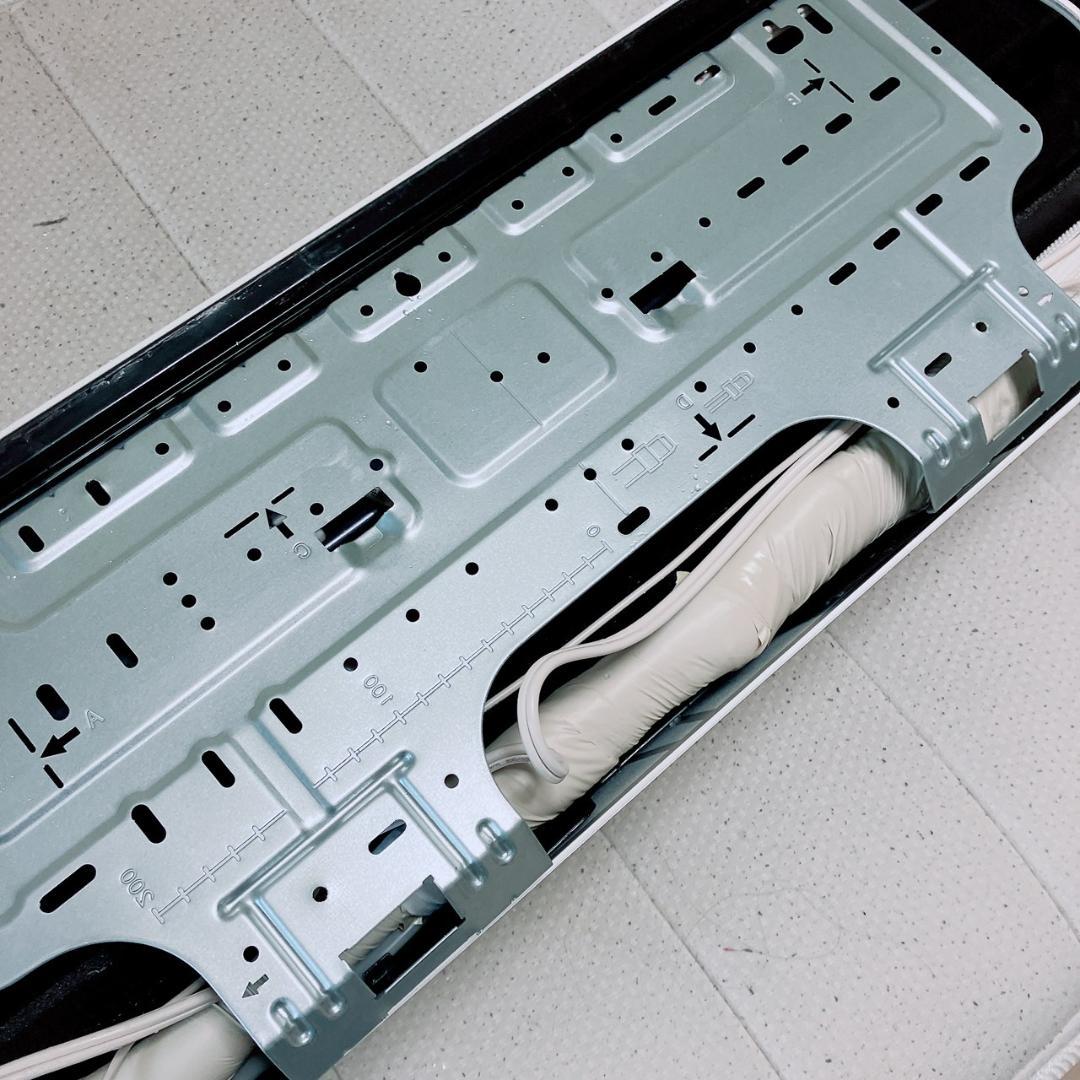 東芝　TOSHIBA　エアコン　RAS-H221M(W)　2022年製　6畳