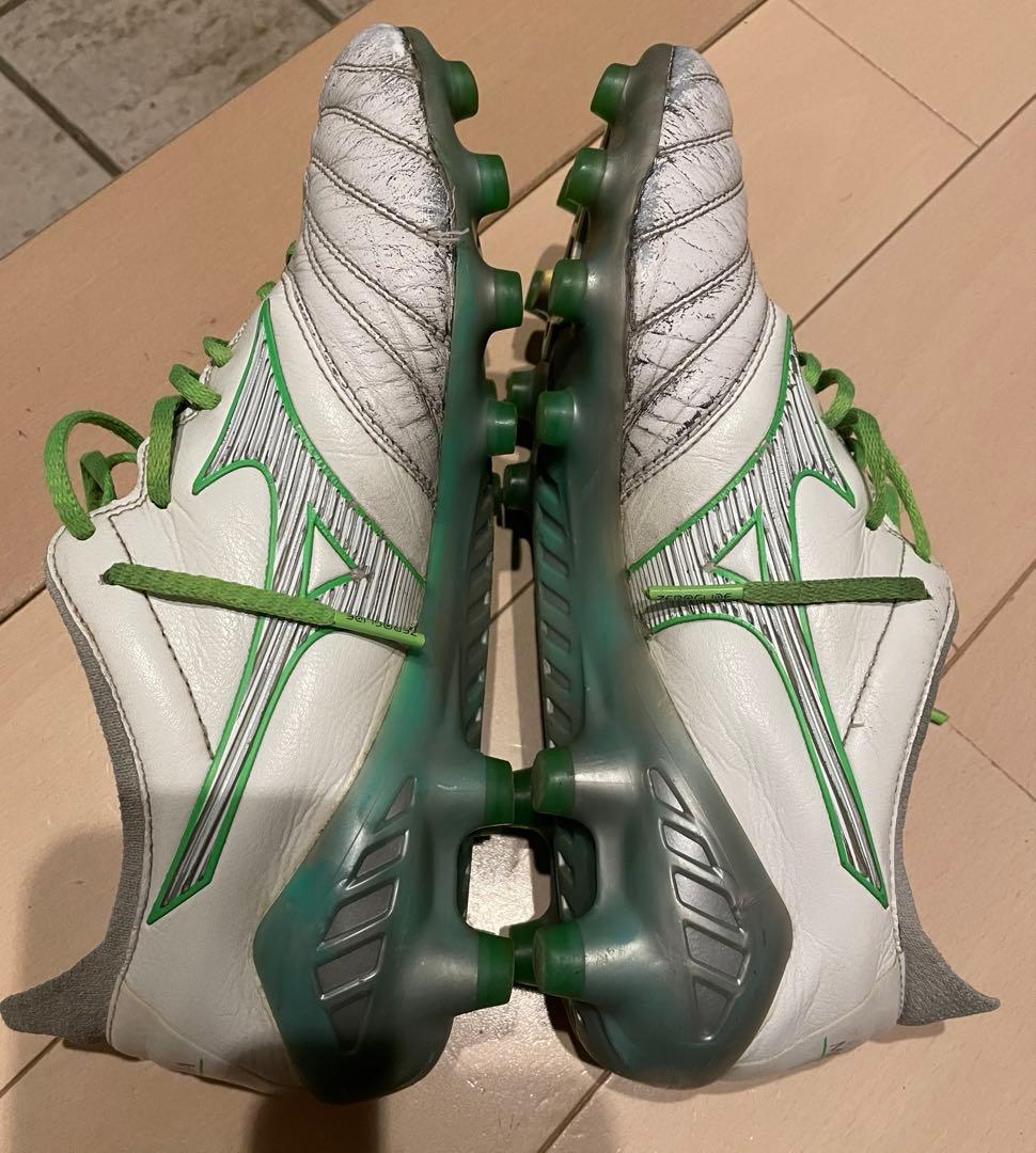 Cartoon ミズノ モレリアネオ3 MORELIA NEO3