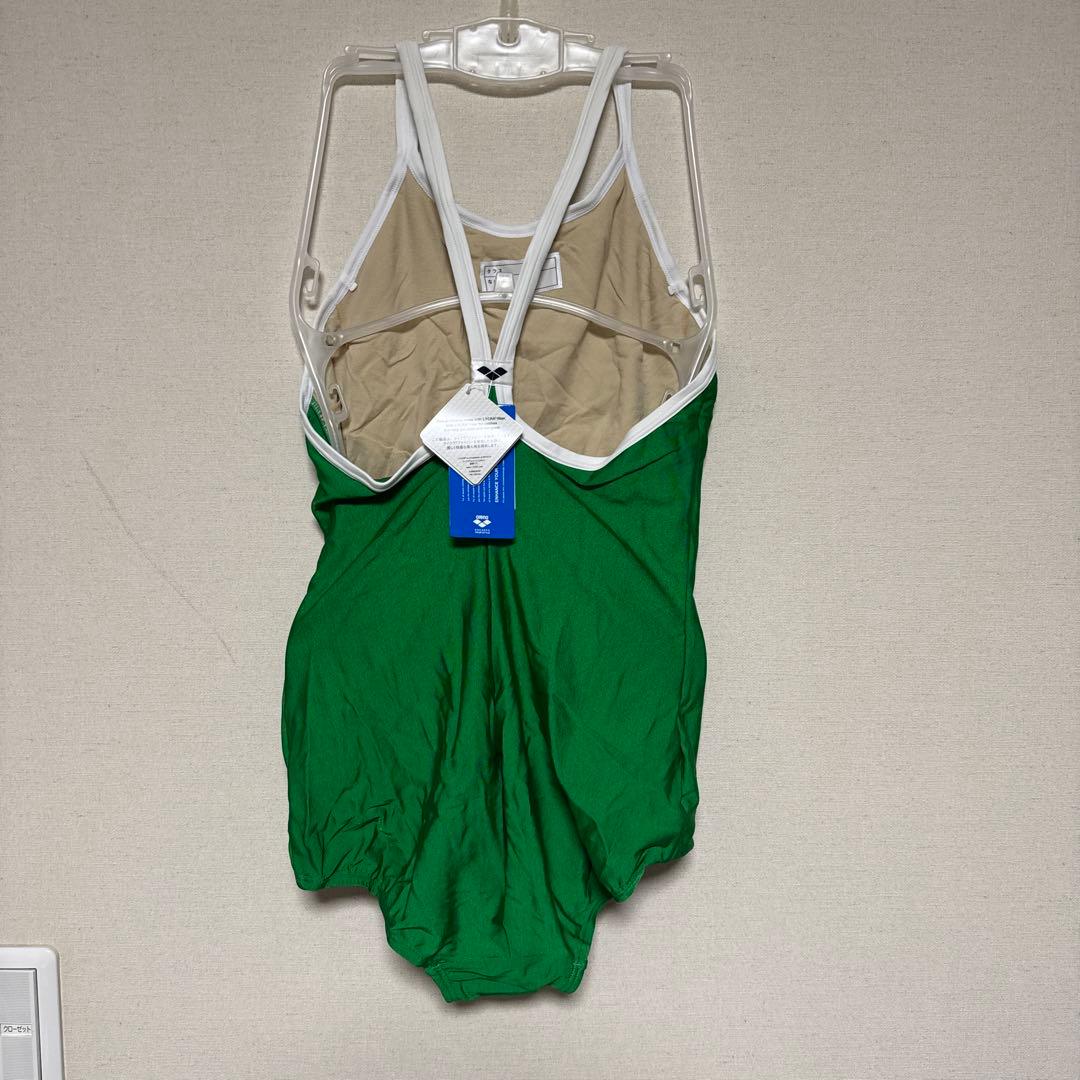 桜*華様 アリーナ競泳水着　ARN-185W タグ付き未使用品