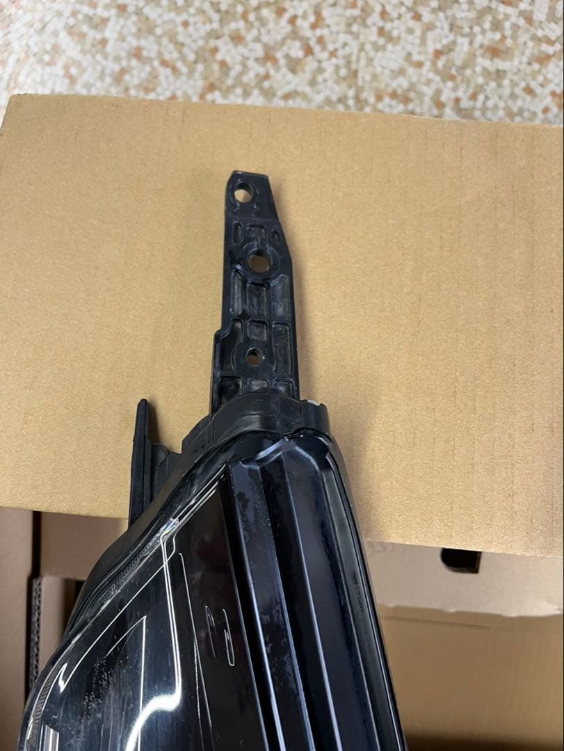 Z34 右ヘッドランプ