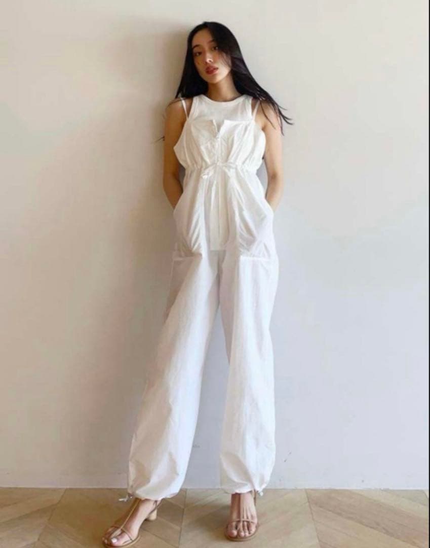 新品未使用　フロントジップワークサロペット シールームリン