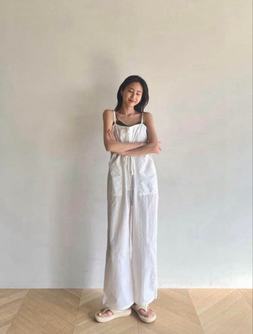 新品未使用　フロントジップワークサロペット シールームリン