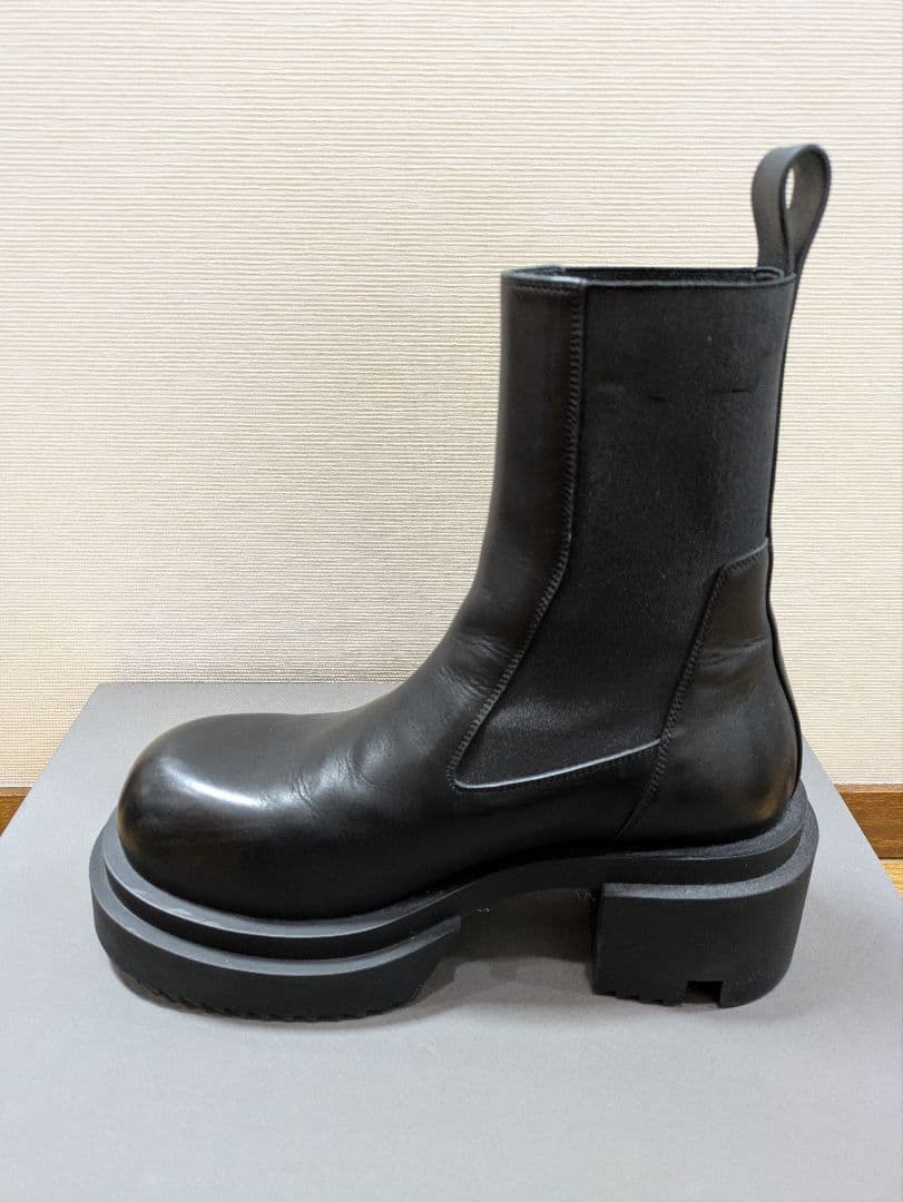 リックオウエンス　ブーツ