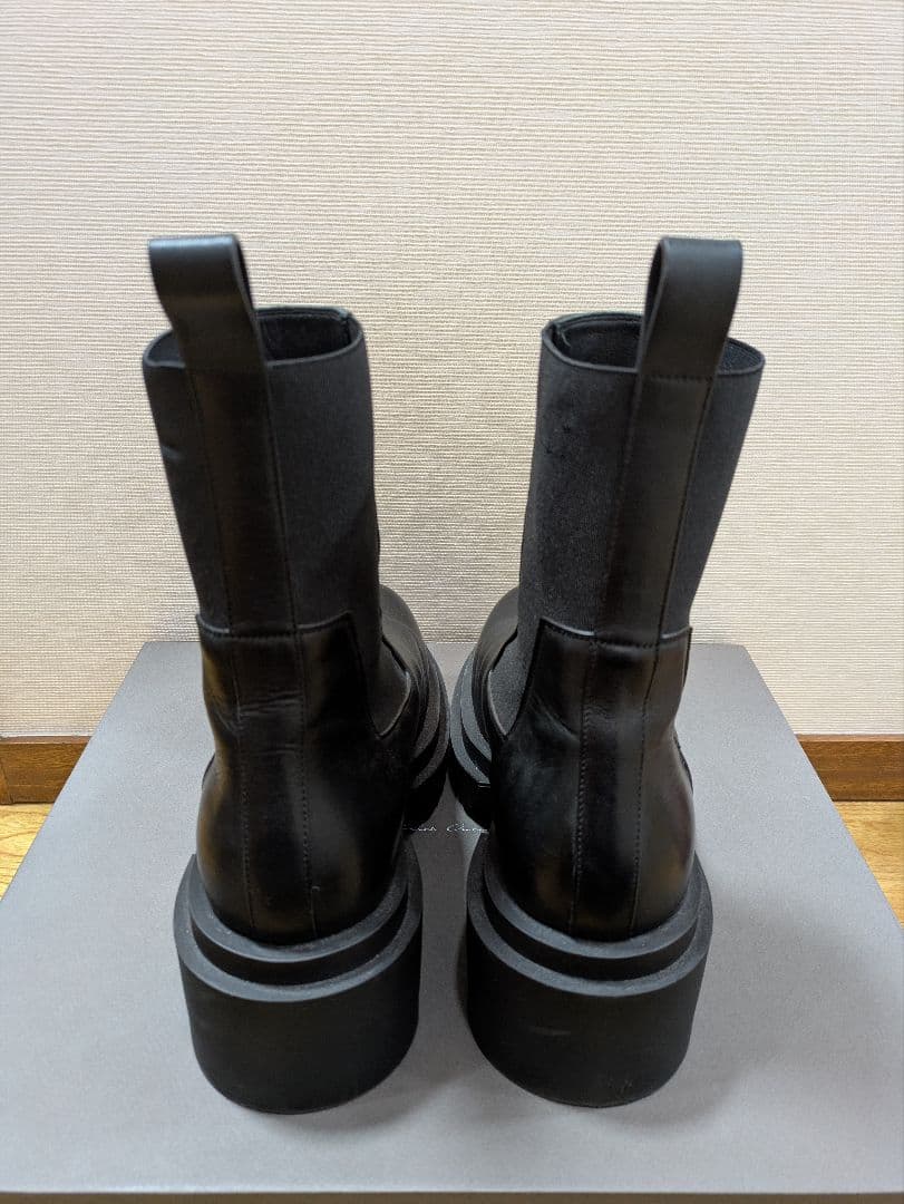 リックオウエンス　ブーツ