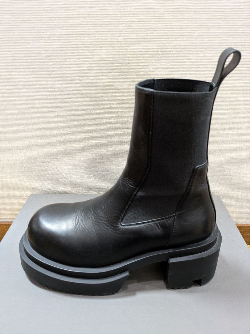 リックオウエンス　ブーツ