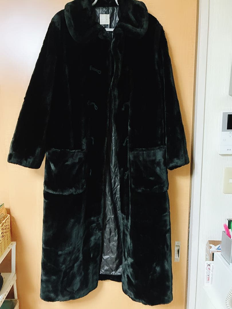 カネコイサオ　KANEKO ISAOロング ファーコート