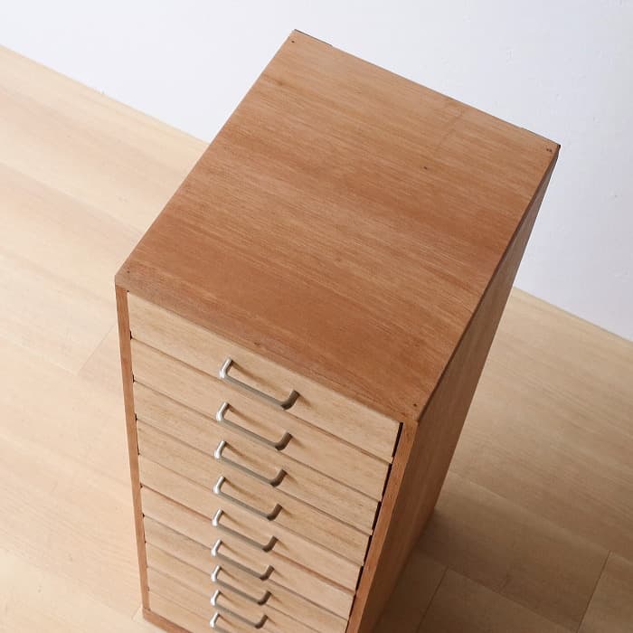 アンティーク 引出し10杯 整理箱 タンス 古家具 ラワン 木製 無塗装 レトロ