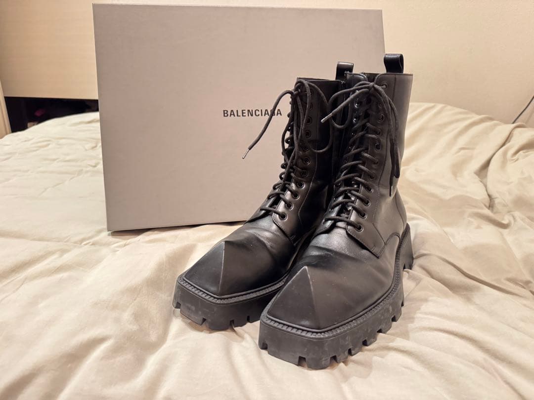 バレンシアガ リノブーツ　レースアップ