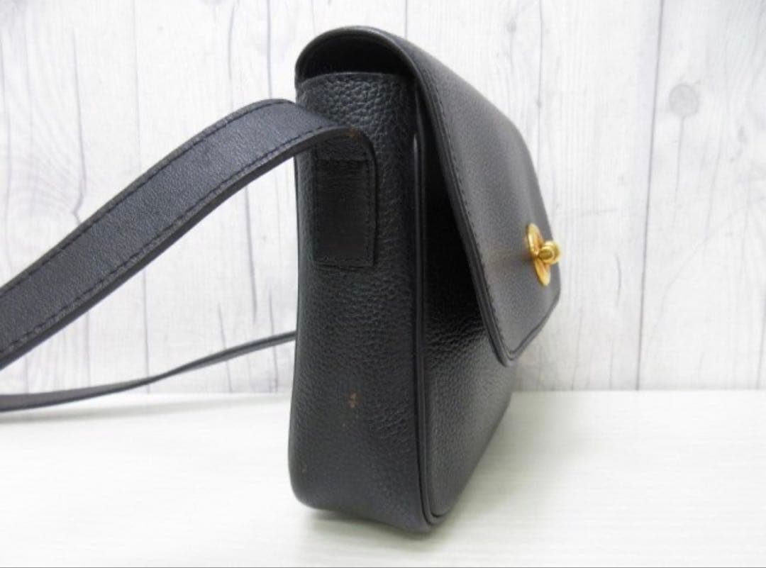 セリーヌ　ヴィンテージショルダーバッグ　ブラック