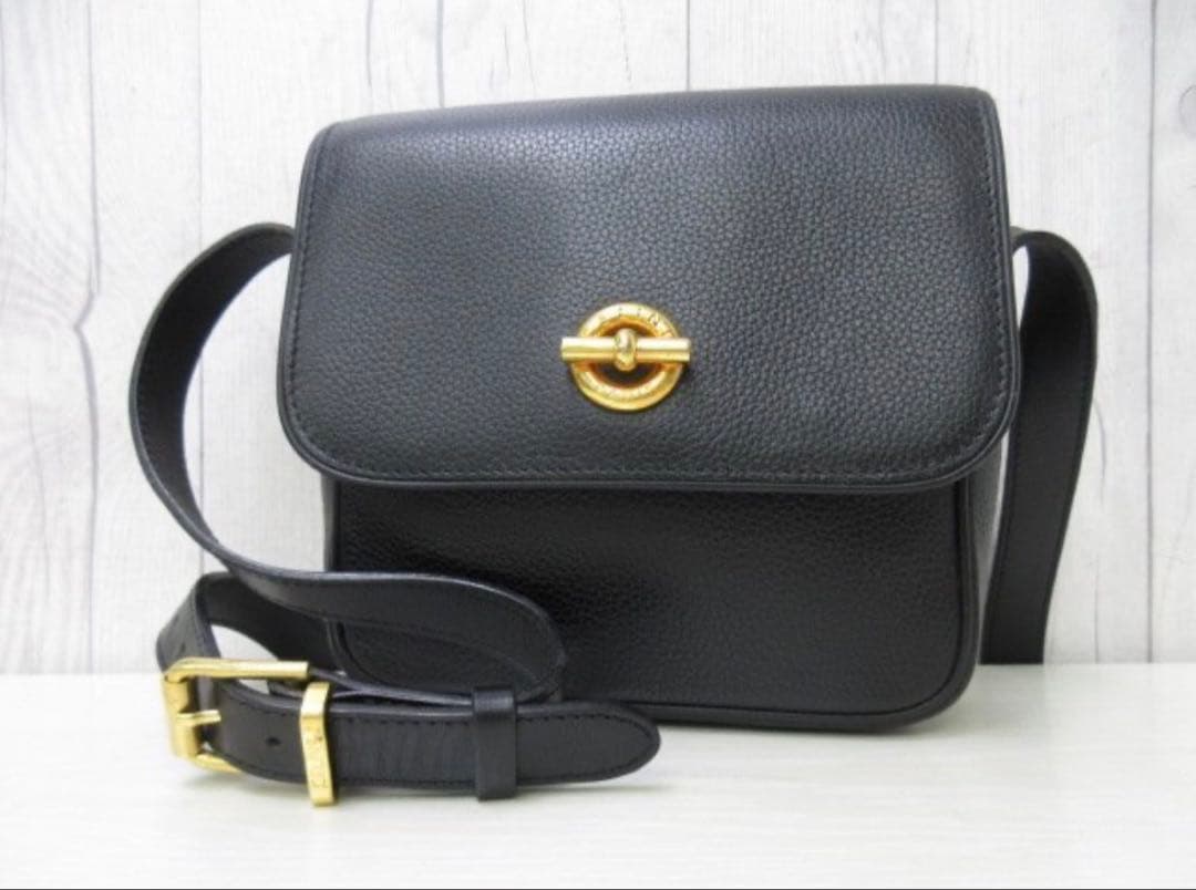 セリーヌ　ヴィンテージショルダーバッグ　ブラック