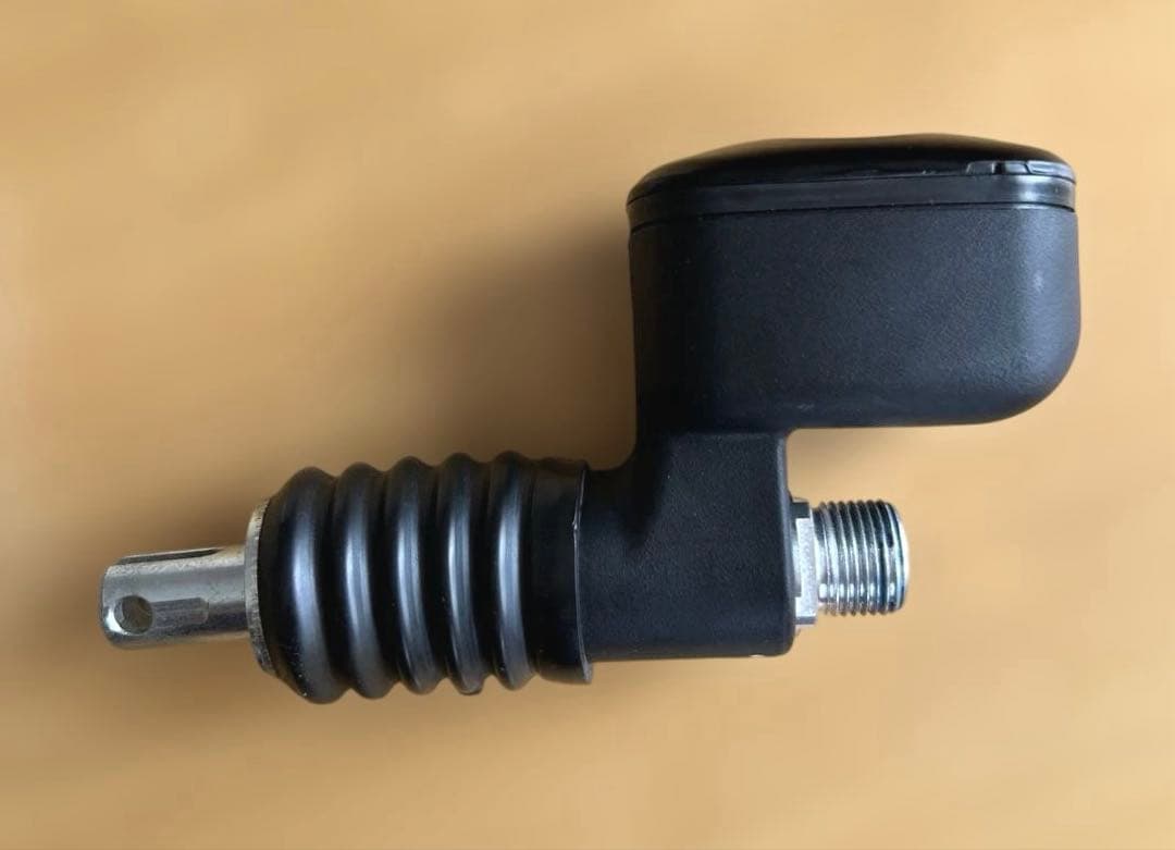 ハーレー　リヤ　ブレーキマスター