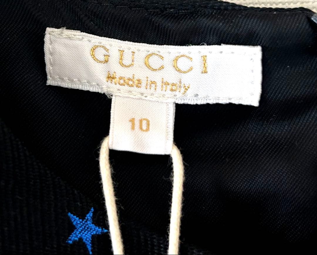 ✴︎新品 未使用✴︎ GUCCI 星柄 半袖ワンピース 10A