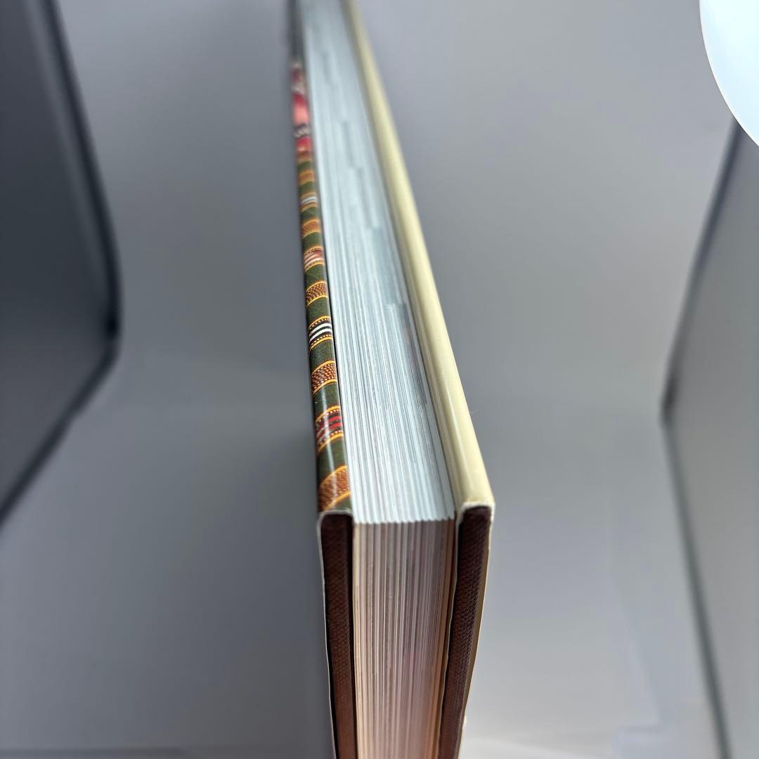 世界織物文化図鑑 生活を彩る素材と民族の知恵