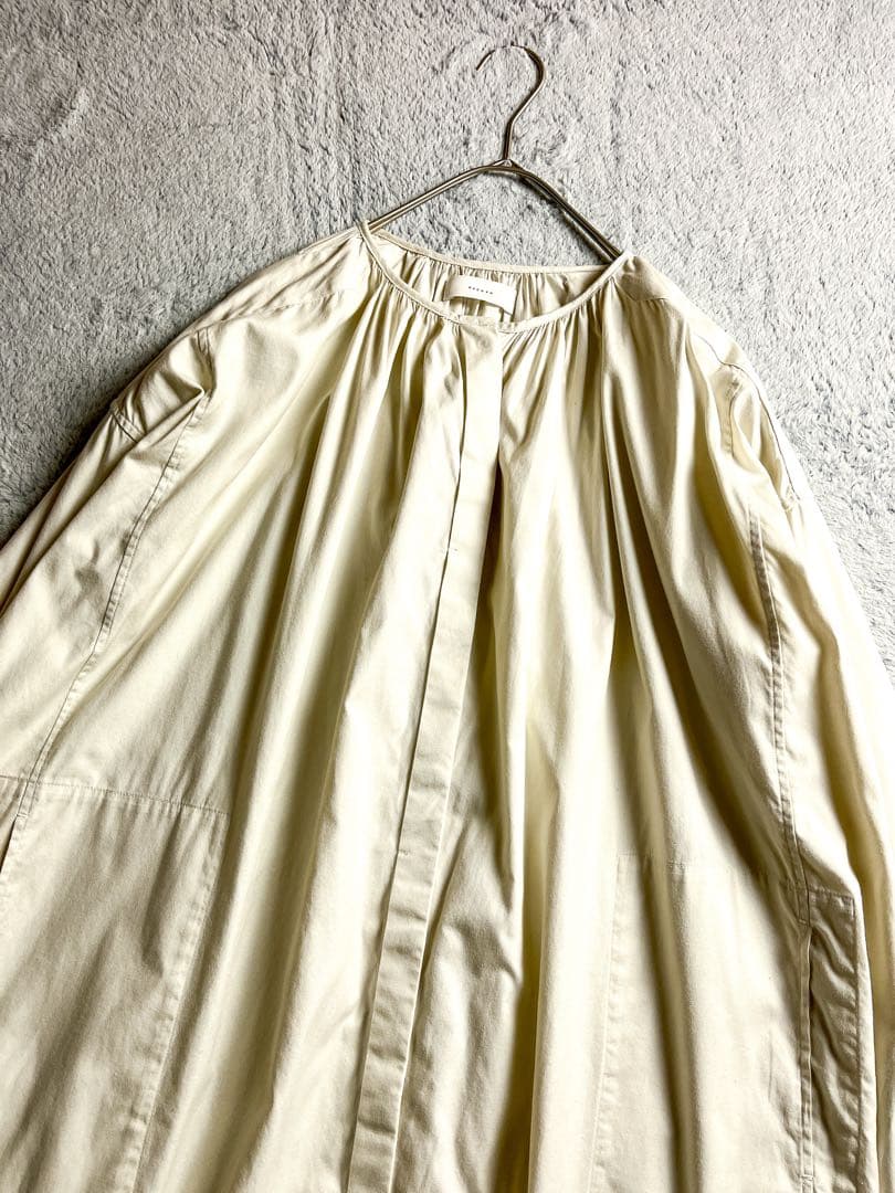 【kagure】かぐれ 綿100% ギャザーシャツワンピース アイボリー F