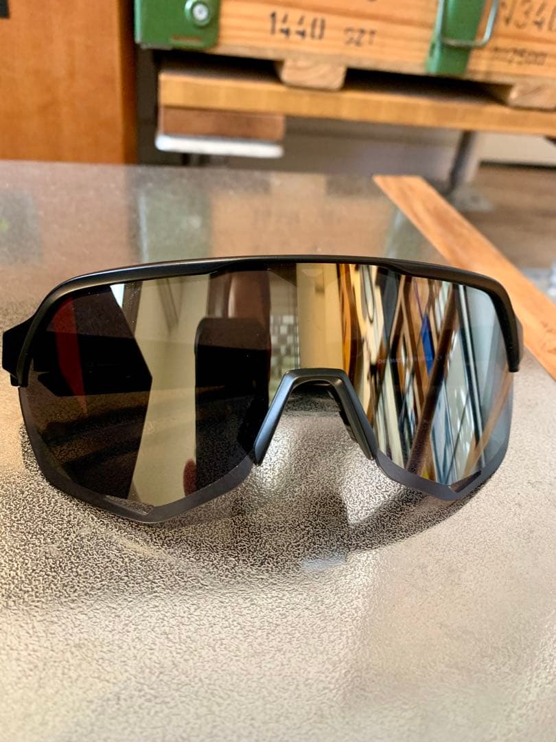 100% 100percent S2サングラス ワンハンドレッド