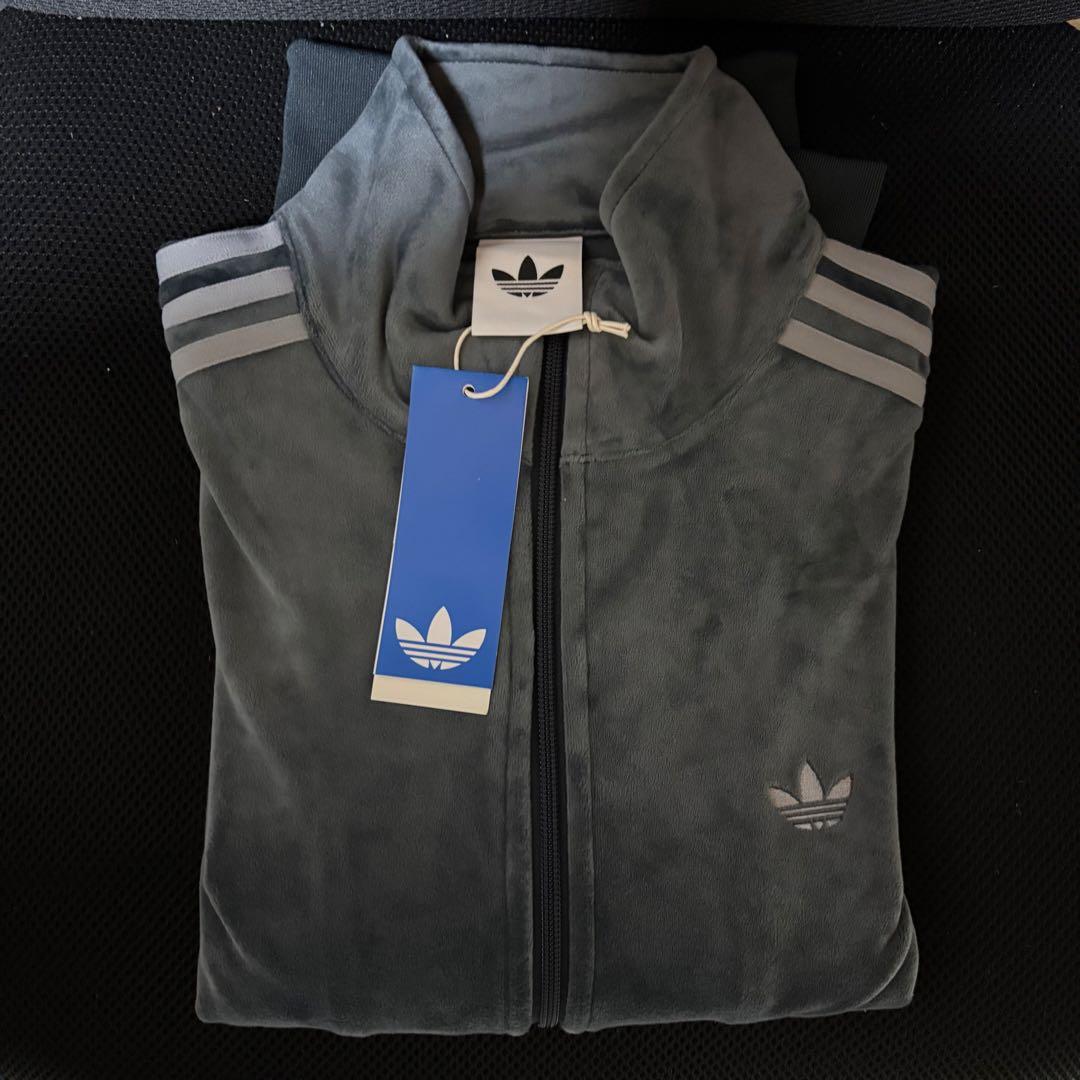 新品2XL⭐️adidas ファイヤーバード ベロア トラックトップ グレー