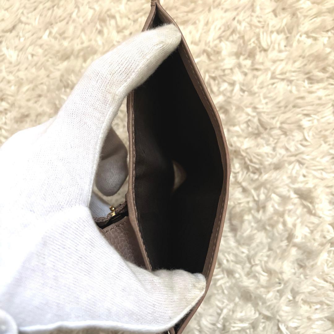 美品✨GUCCI GGマーモント コンパクト財布 ベージュ 二つ折り