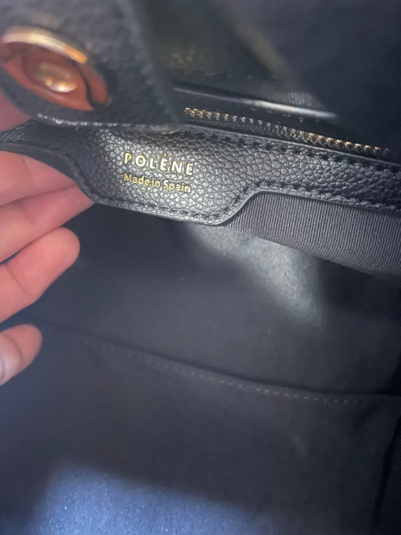 POLÈNE NUMERO dix ブラック ショルダーバッグ