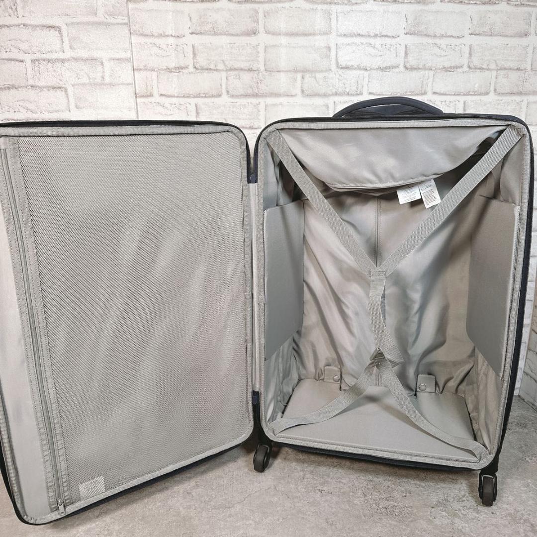 無印良品　63L　半分の厚みで収納できるソフトキャリーケース　良品計画