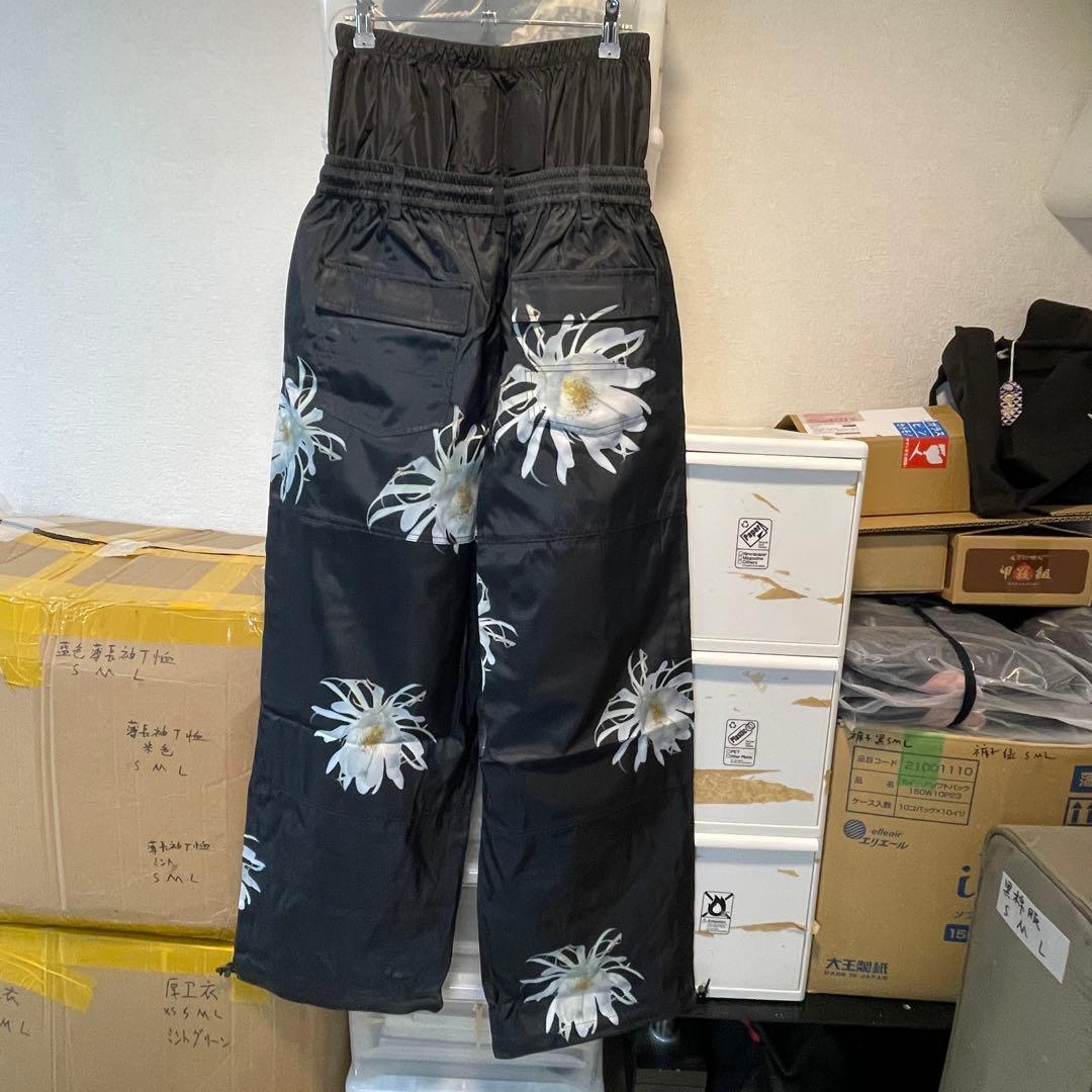 新品印花スキーパンツ M 男女兼用 花柄