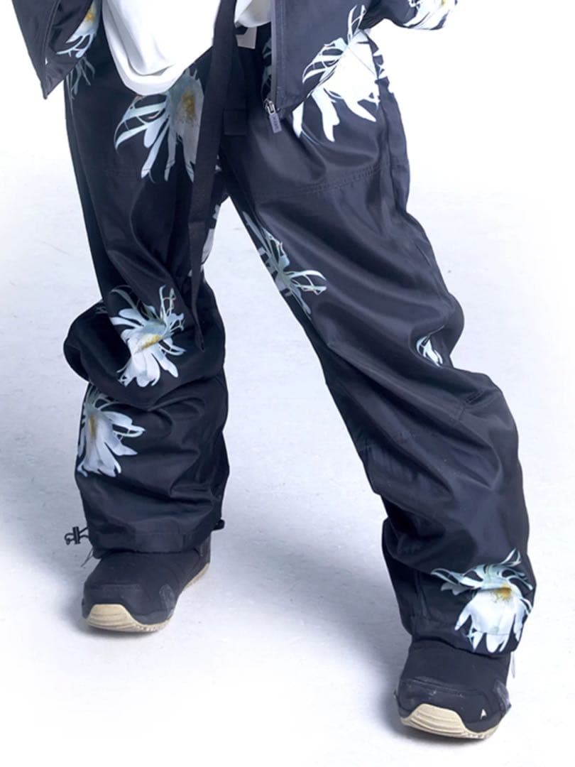 新品印花スキーパンツ M 男女兼用 花柄