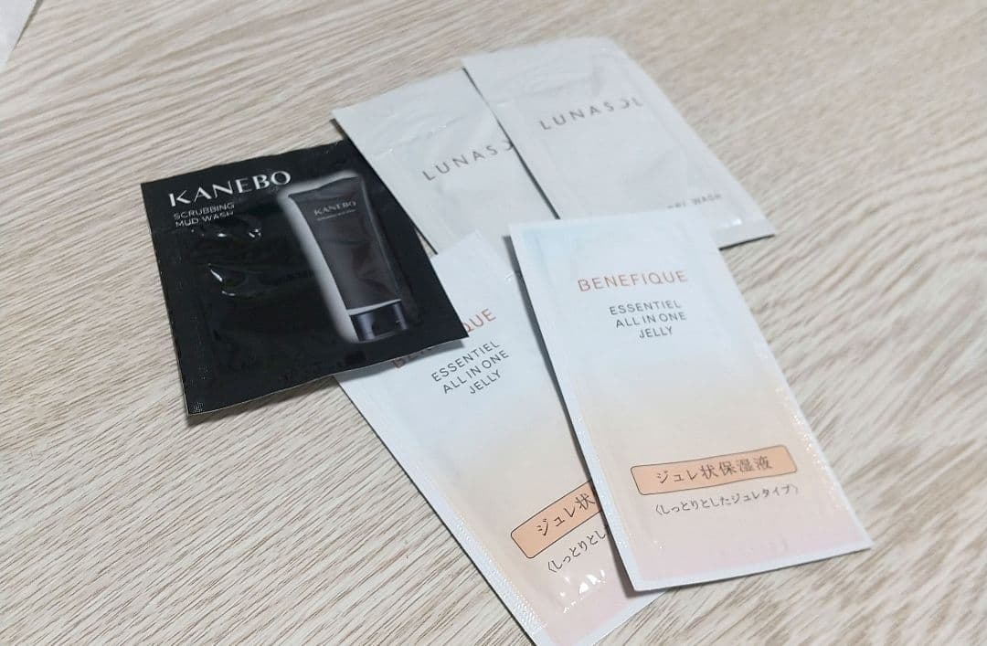 コスメデコルテ スキンシャドウデザイニングパレット 09