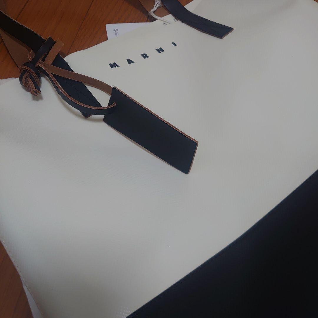 REIKAマルニ　MARNI トートバッグ