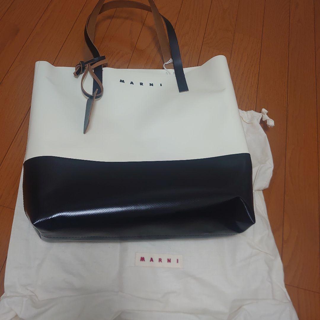 REIKAマルニ　MARNI トートバッグ