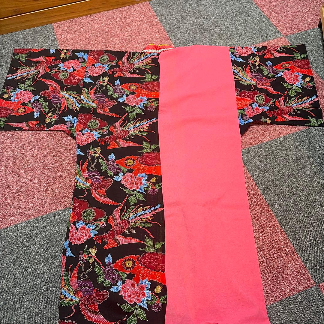 紅型　打ち掛け　ピンク＆黒 (最終お値下げ！)