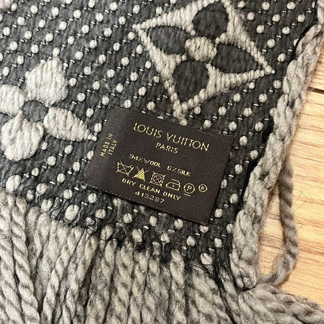 ルイヴィトン　マフラー　ロゴマニア　モノグラム　グレー　ウール　シルク　箱付き