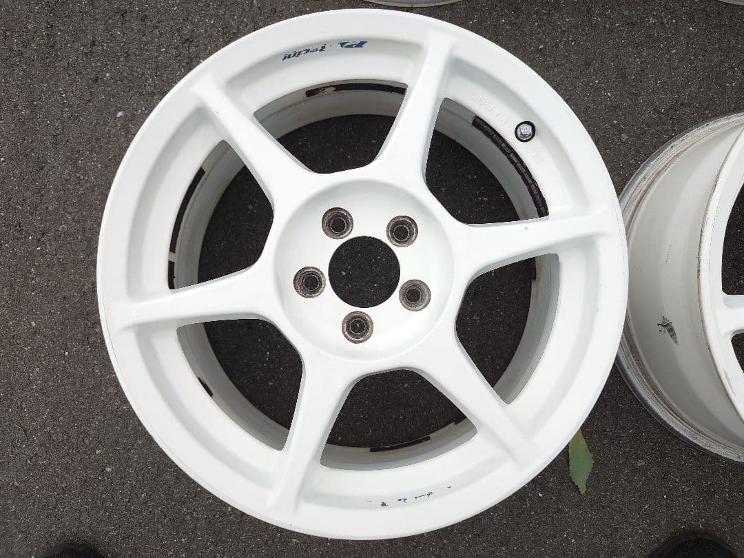 P1レーシング　16インチ4本セット
