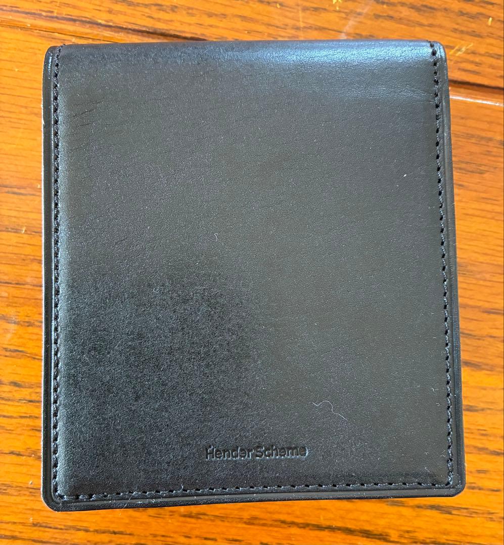 エンダースキーマ 二つ折り財布　ブラック