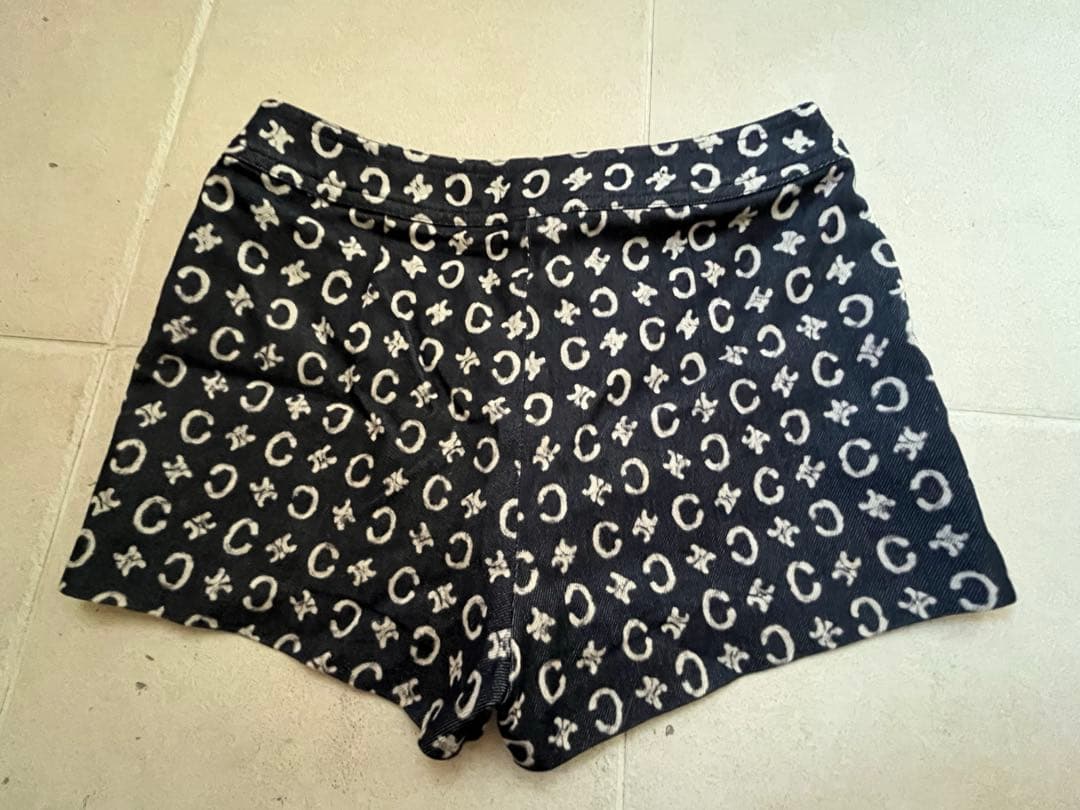 美品 セリーヌ　スリムフィット デニムショートパンツ　ミニ　Sサイズ