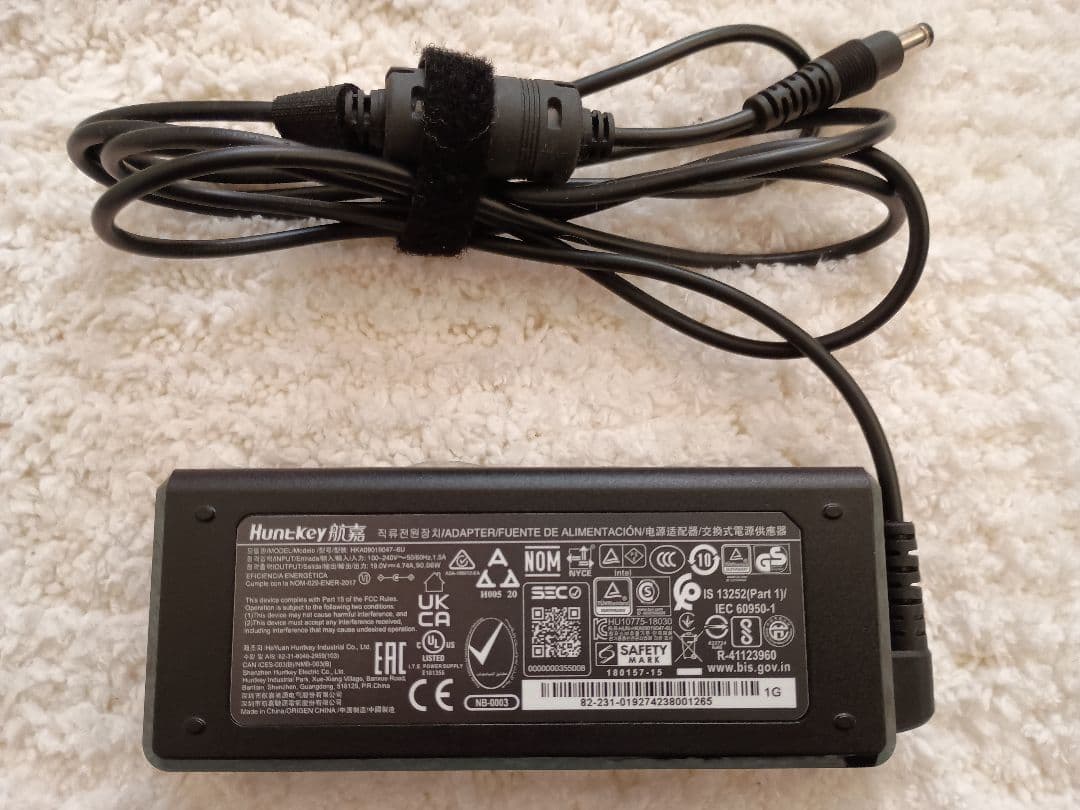 【✨新品の様に綺麗✨】インテル Nuc10i5FNH + Win11 Pro