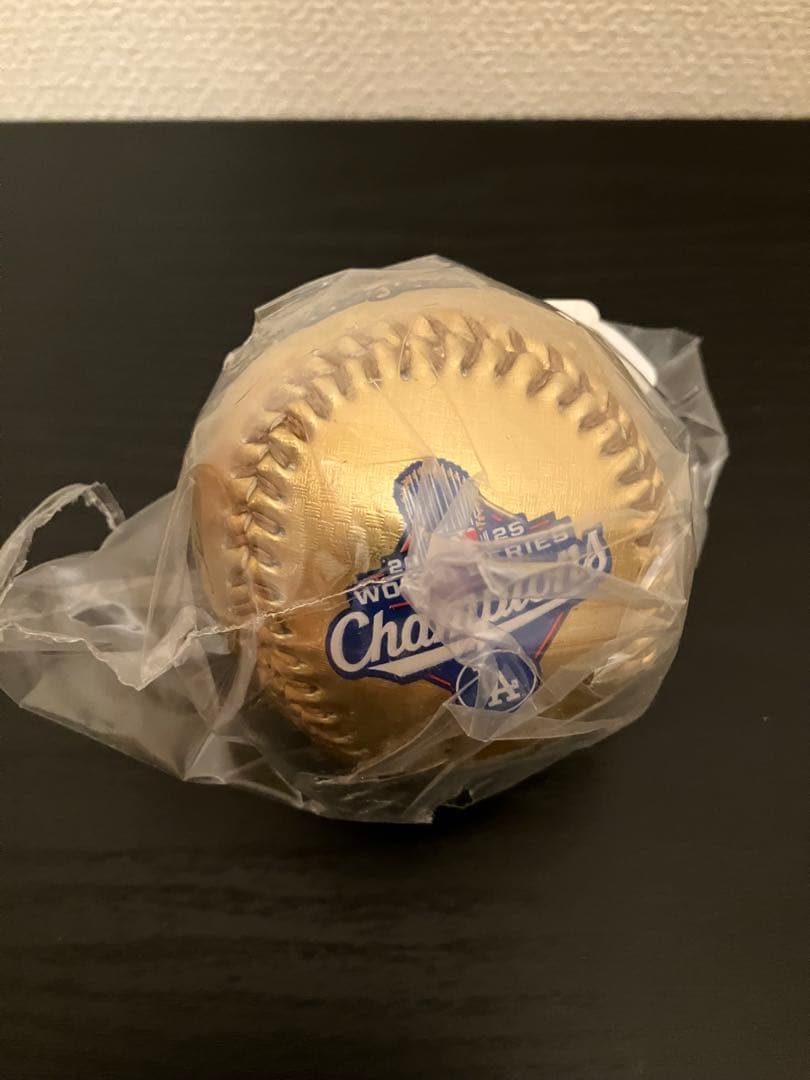 2025年ワールドシリーズ　ゴールドサインボールプリント　優勝記念　大谷翔平限定