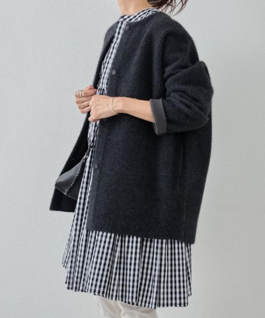 BEARDSLEY ニットコート　ブラック　ビアズリー　洗える　ノーカラー　黒