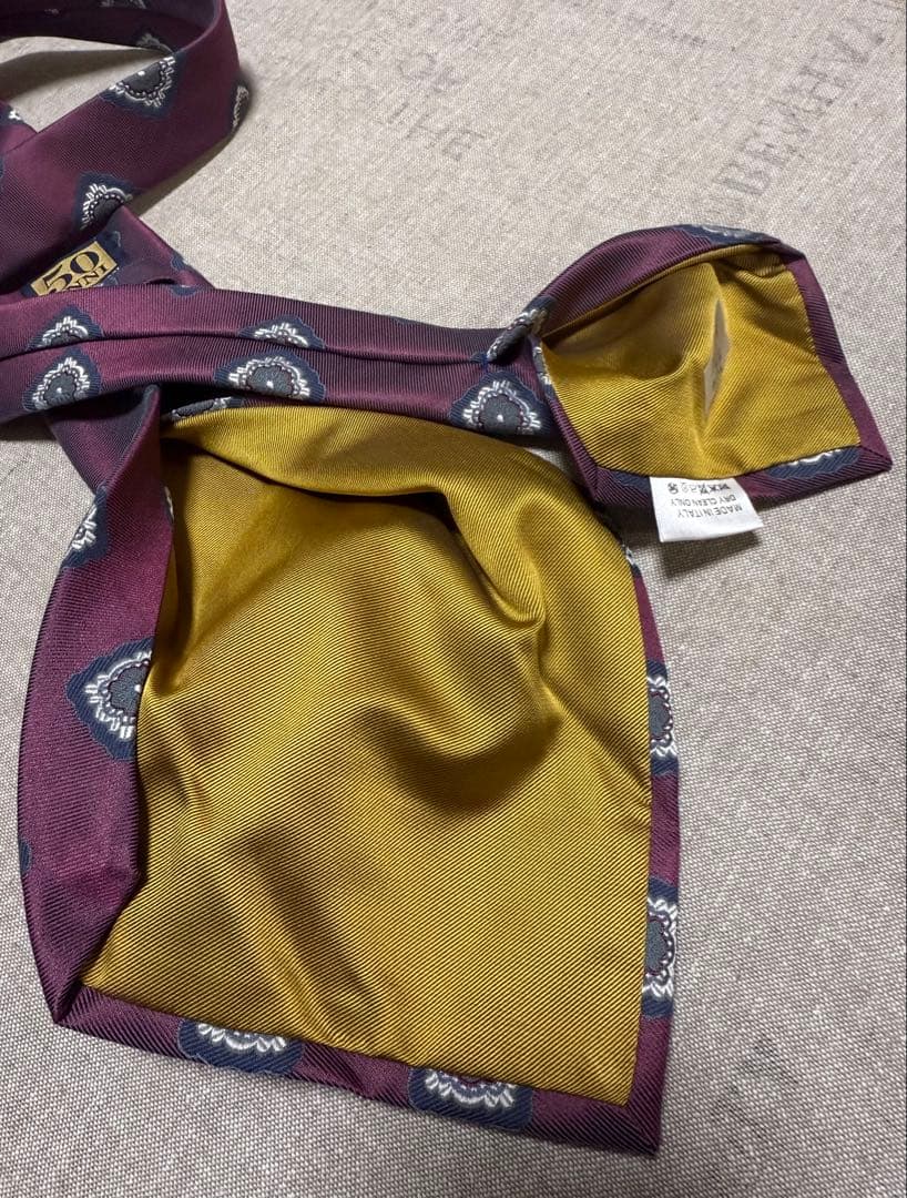 【極美品】FRANCO BASSI／50th Anniv.／小紋柄／ボルドー