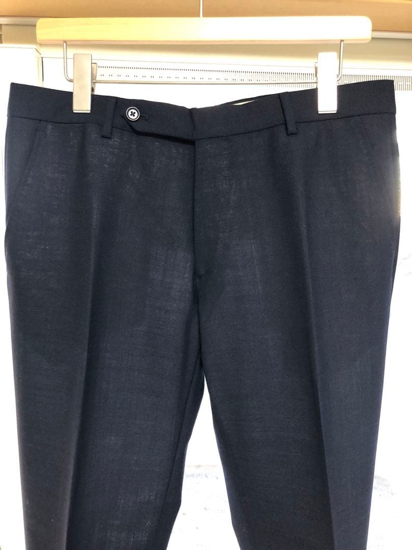 【Errico Formicola】ネイビースーツ　48サイズ