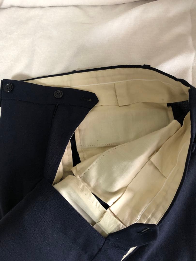 【Errico Formicola】ネイビースーツ　48サイズ