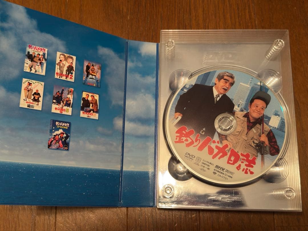 釣りバカ日誌　大漁箱　DVD box 全巻28枚　西田敏行　三國連太郎