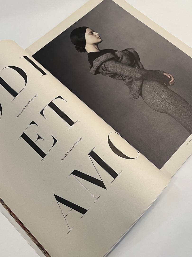 ACNE PAPER issue7 アクネペーパー　purple dutch