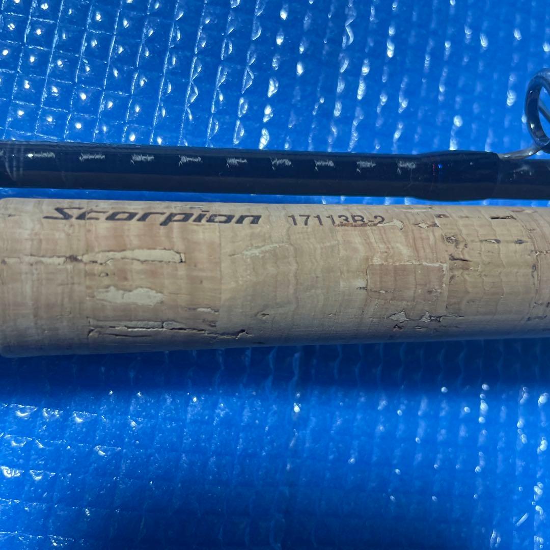 SHIMANO　シマノ 　スコーピオン　 17113R-2