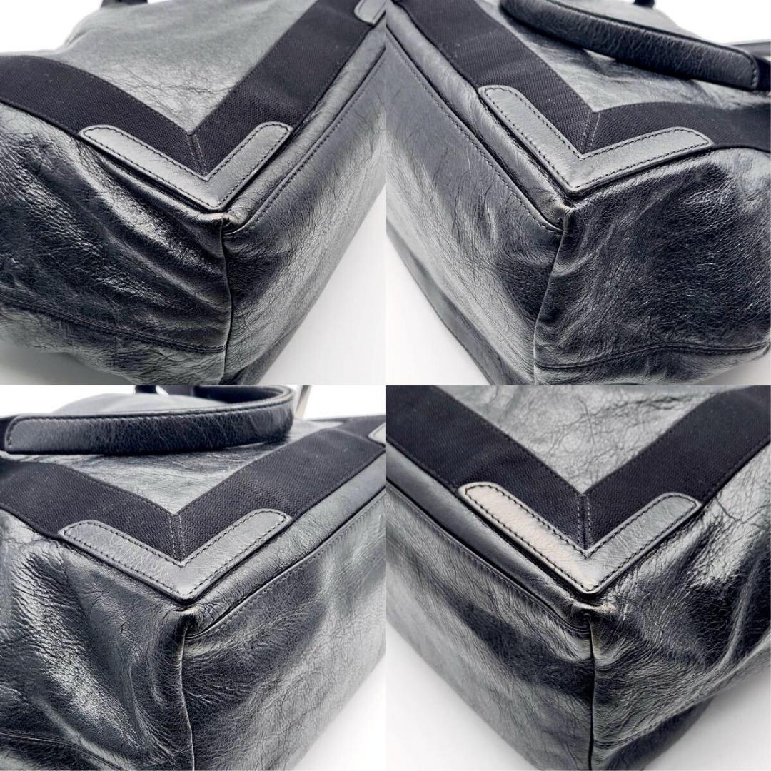 バレンシアガ　ネイビーカバスS ハンドバッグ シワ加工 ブラック　レザー　A4可