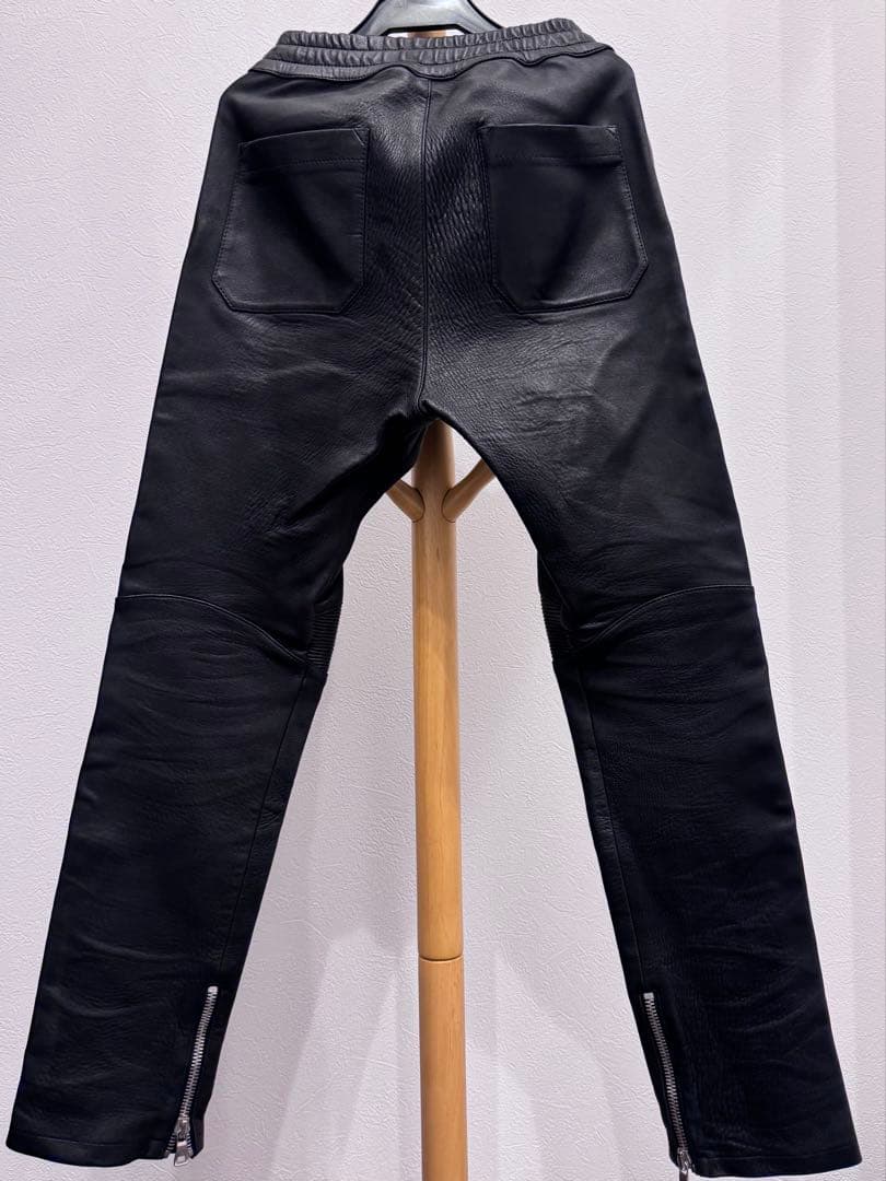 BALMAIN バルマン の バイカーレザースキニーパンツ