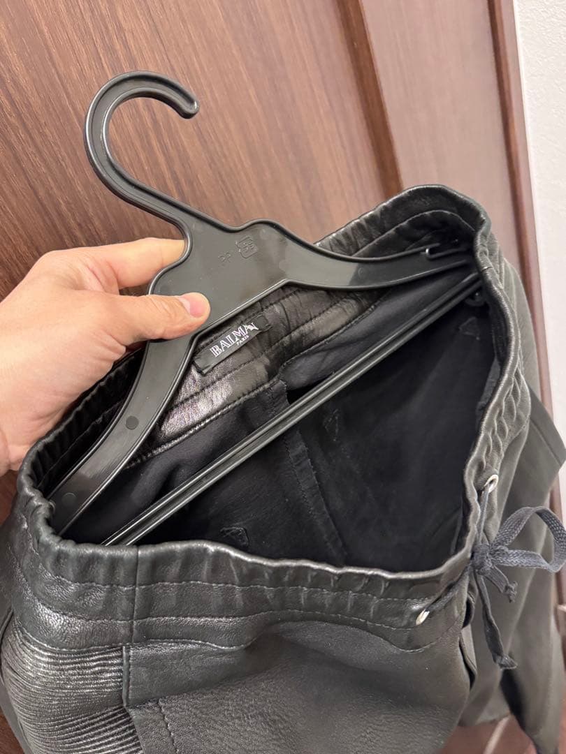 BALMAIN バルマン の バイカーレザースキニーパンツ