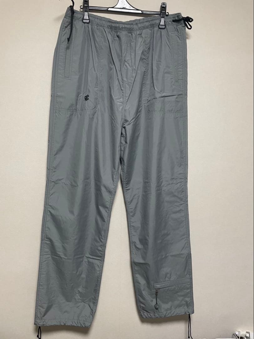 ROCAWEAR ロカウェア　ナイロンセットアップ　XXLグレー裏地ベロア