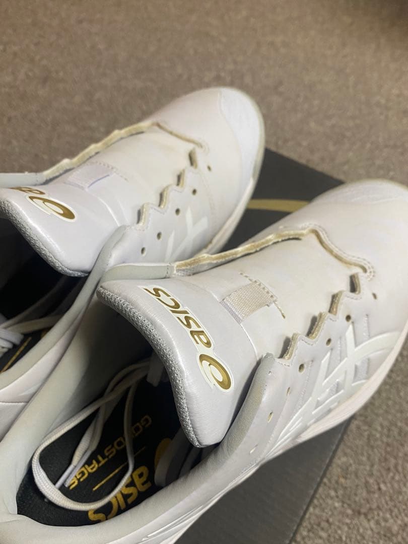 送料込み　アシックス　ポイントスパイク　ホワイト【元箱有】